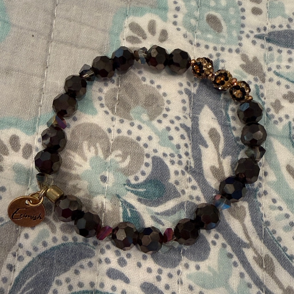 Erimish Elegant Beaded Bracelet with Charm